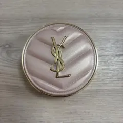 イヴ・サンローラン　ラディアント　タッチ　グロウパクト　B10