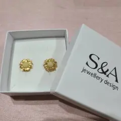 万博ポーランド館ミルキー琥珀ピアス新品未使用 万博ポーランド館ミルキー琥珀ピアス新品未使用 - メルカリ