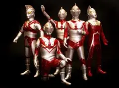 CCP ウルトラ5兄弟＋ウルトラの父＋ヒッポリト星人(2個) 計8個 未使用 CCP ウルトラ5兄弟＋ウルトラの父＋ヒッポリト星人(2個) 計8個 未使用