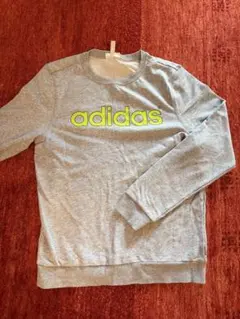 adidas グレー スウェット トレーナー　Oサイズ