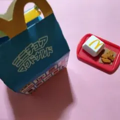 ❖ミニチュア マクドナルド チキンマックナゲットのサムネイル
