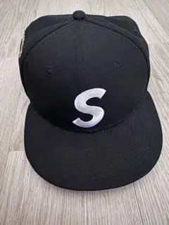 SUPREME New Era Jesus Piece S Logo 7 1/4