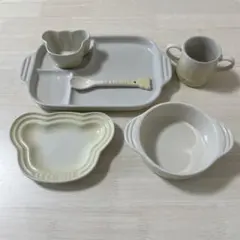 Le Creuset ベビー食器セットのサムネイル