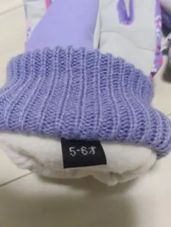 【割安】ウィンタースポーツ 手袋 5-6歳 紫 花柄 女子