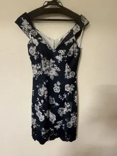 GLAMOROUS by Andy フラワープリントドレス