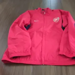 汚れありなので値下げします　arsenal ウインドブレーカー　NIKEのサムネイル