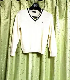 ニュージーランド産メリノウール　ＯutlastＶネックスクールセーター男女兼用！