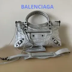 BALENCIAGA 103208ザファースト メタリックシルバー2wayバック - メルカリ