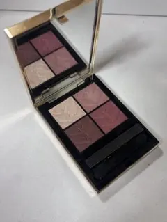 Yves Saint Laurent アイシャドウ 200