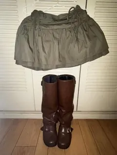 SpRay スプレイ　ミニスカート　カーキ