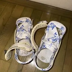 Burton バートンビンディングLEXA 　レディース　スノーボードのサムネイル