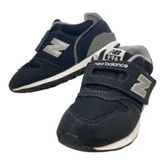 【洗濯済み】ニューバランス 996 16.5cm 黒 キッズスニーカー 定番
