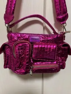 ANNA SUI NYC ピンク ショルダーバッグ