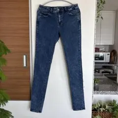 UNIQLO ユニクロ　スキニーパンツ パンツ　28