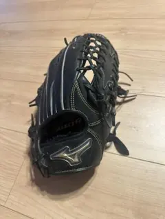 激レア〜 ミズノ イチロー引退記念モデル プラチナ シルエット刻印
