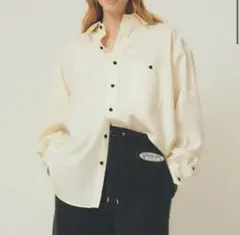 THE SHINZONE WOOL DADDY SHIRT ホワイトのサムネイル