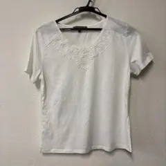 ホワイト Vネック Tシャツ 半袖のサムネイル