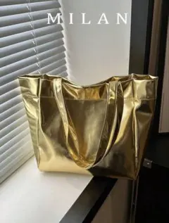 ゴールド　トートバッグ　レディース　バッグ　肩掛け　　しまむら　ZARA ＧＵのサムネイル