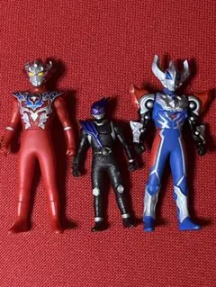 ウルトラマンフィギュア 2体 仮面ライダー1体セット
