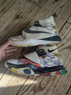 d*t様 Nike ハイパーレブ バッシュ ホワイト/マルチカラー