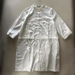 ELLEPLANETE バンドカラードロストシャツ　ロングシャツ　ホワイトのサムネイル
