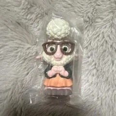 ズートピア　ソフビ　パペット　マスコット　ベルウェザー副所長