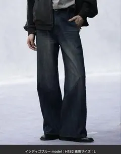 CURVED FLARE DENIM SLACKS