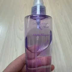 サルヴァトーレフェラガモインカントシャインボディミスト7割150ml
