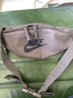 NIKE（ナイキ）のウエストバッグ