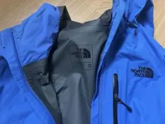 THE NORTH FACE フード付きジャケット 青のサムネイル
