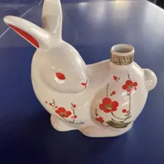 ウサギの陶器花瓶　干支
