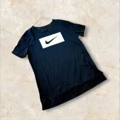 ナイキ　半袖Tシャツ　Mサイズ　ロゴプリント　ブラック　ネイビー