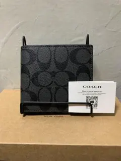 ✨️新品未使用✨️COACH ブラック 二つ折り財布