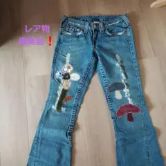 トゥルーレリジョン ジーンズ