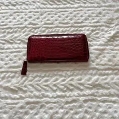 良品˚✧₊合皮　クロコ型押し　長財布　ラウンドファスナー　ボルドー