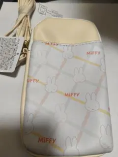 ミッフィーPUスマホショルダーバッグ　プライズ