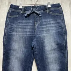 デニムパンツ　ジーンズ　ウエスト64～70ｃｍ　綿混　ウエストに紐　Ｍ　ネイビー