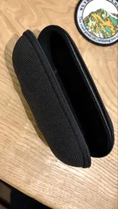 オークリ　メガネケース