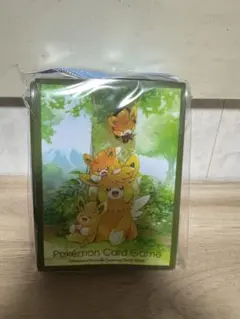 新品　ポケモンカード　スリーブ　パモ