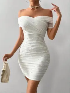 オフショルダー　ドレス　ホワイト