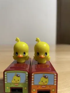 【非売品】日清チキンラーメン　ひよこちゃん　プルバックトレイン　2個セット