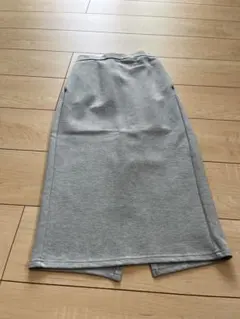 GUスカート、タイト新品未使用