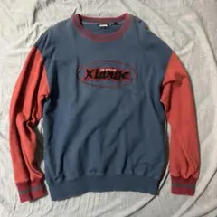 XLARGE ネイビー/レッド ロゴ刺繍 トレーナー