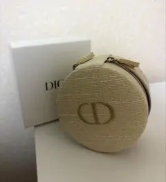 【4月12日まで限定価格】Dior 円形ポーチ ベージュ 新品未使用
