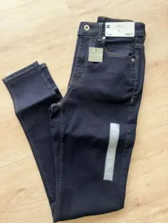 【新品】GU スキニーデニム 61サイズ