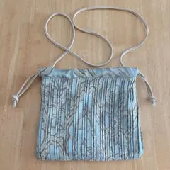 ローリーズファーム プリーツ巾着バッグ　プリーツキンチャクバッグ