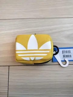 【アディダス 】adidas ポーチ ミニポーチ イエロー 黄色 カラビナ付き