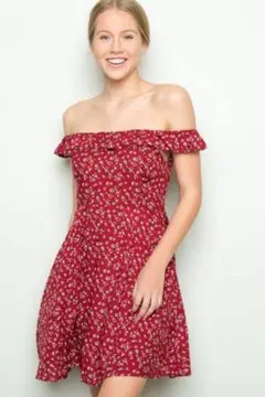 希少Brandy Melville Abby Dress