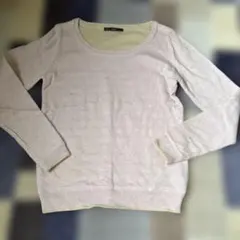 薄いピンクベージュストライプ　長袖ニットセーター