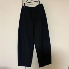 UNIQLO ジャージーバレルレッグパンツ丈長め　BLACK